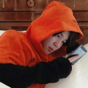 Meet your Posher, Anika